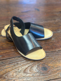 The Cayman Slide Sandal - Black