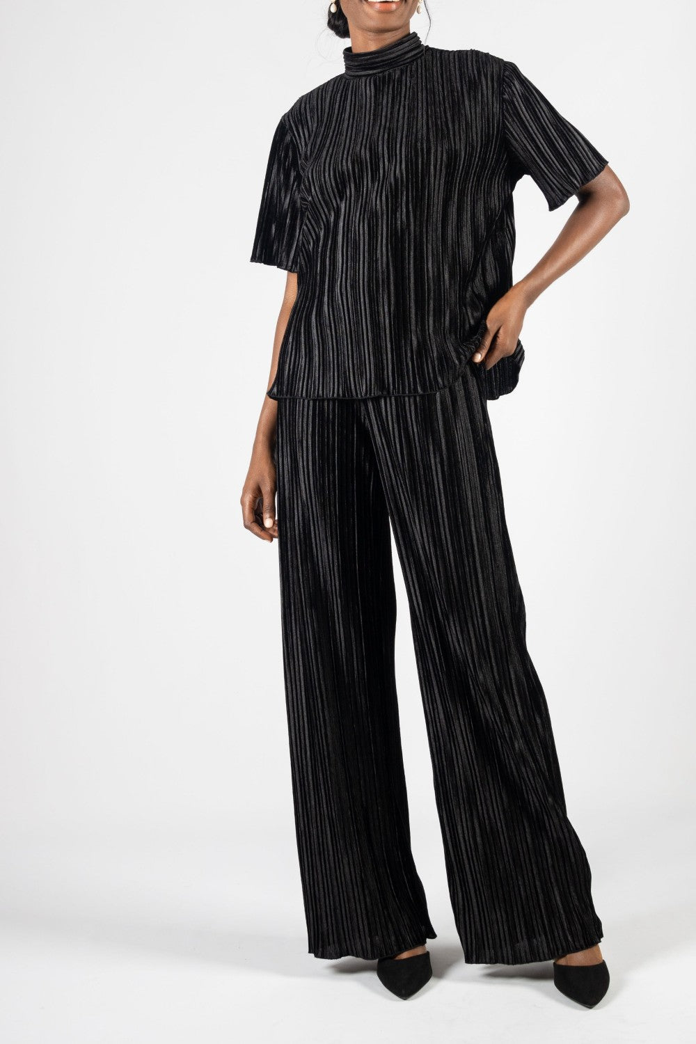Pleated Wide Leg Velvet Pant