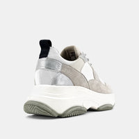Perla Sneaker