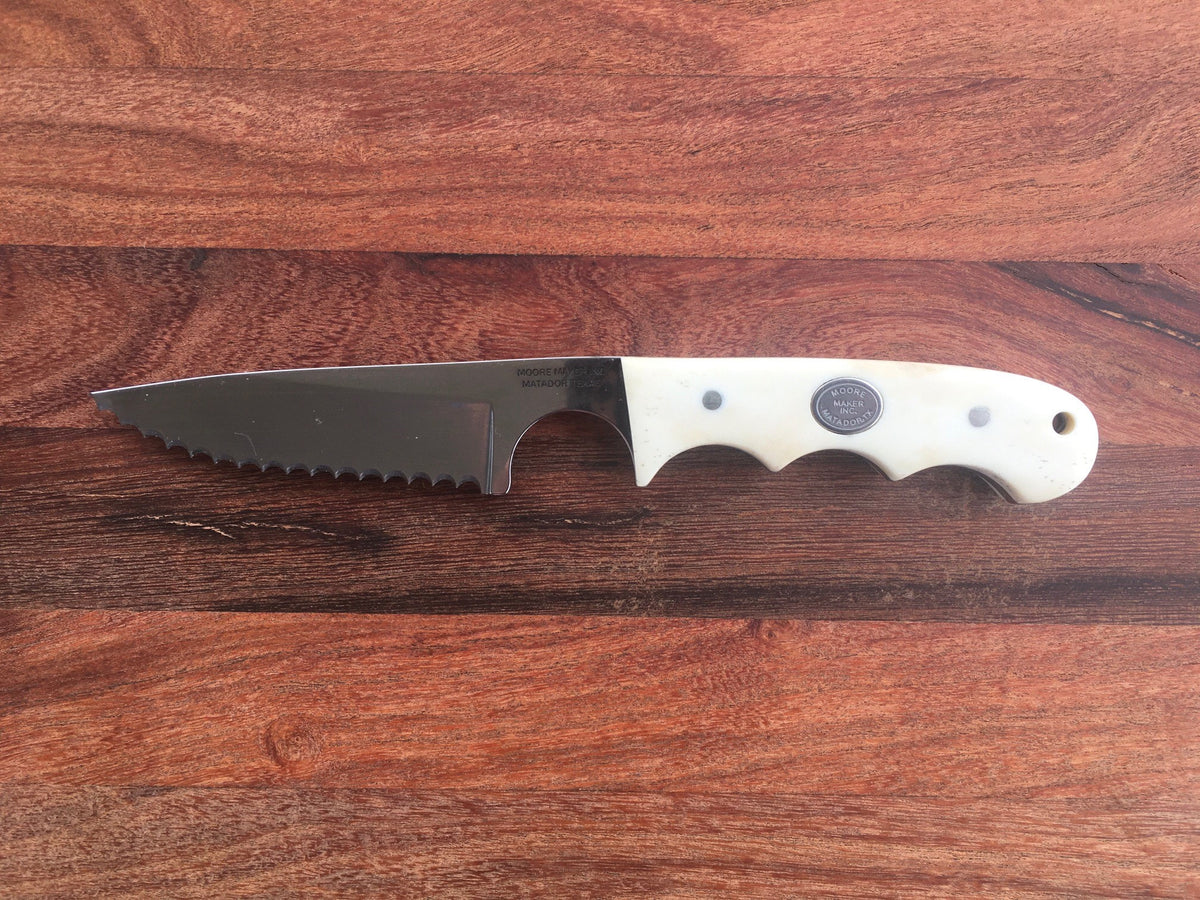 Hay Cutter Serrated Fixed Blade 7"