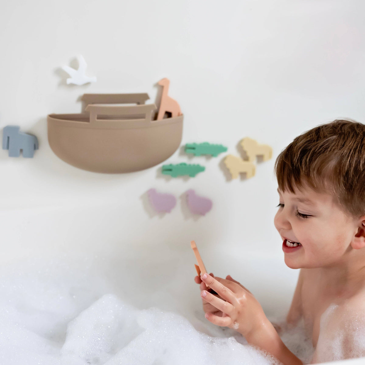 Ryan & Rose - Noah’s Ark Suction Toy