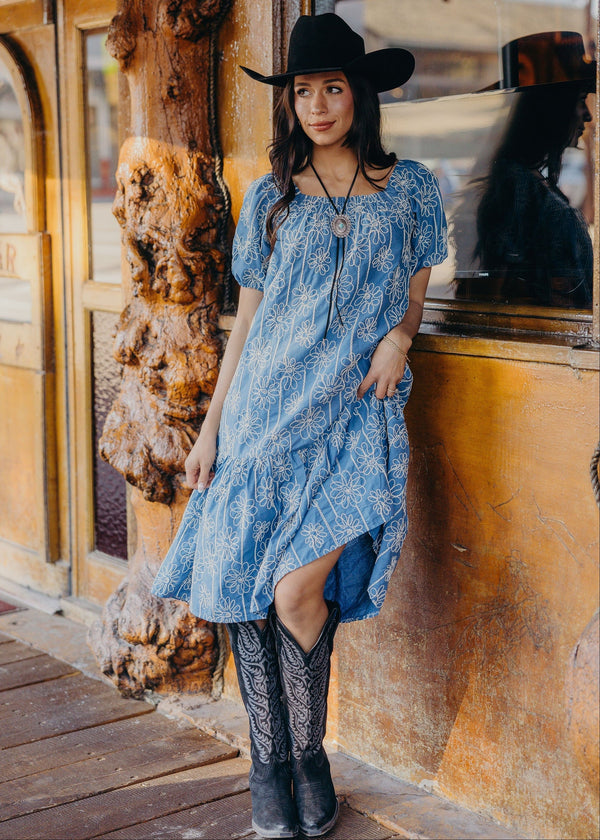ladies dress shop What A Vision Lavender Purple Ruffled Dress, Large - The Mint Julep Boutique Dress the part and immerse yourself into life in the 19th century Ladies Clothing Chandler Country