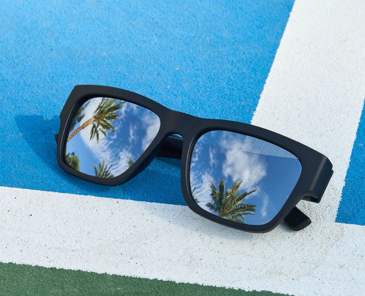 Peepers Hank Sunglasses - Black