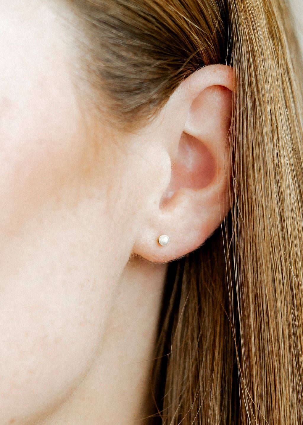 Screwback Stud Earrings - Payton Pearl White 3mm