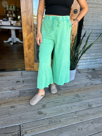 The Darcy Pant - Evergreen