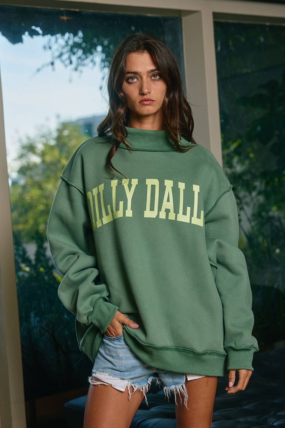 'DILLY DALLY' Mockneck Sweatshirt