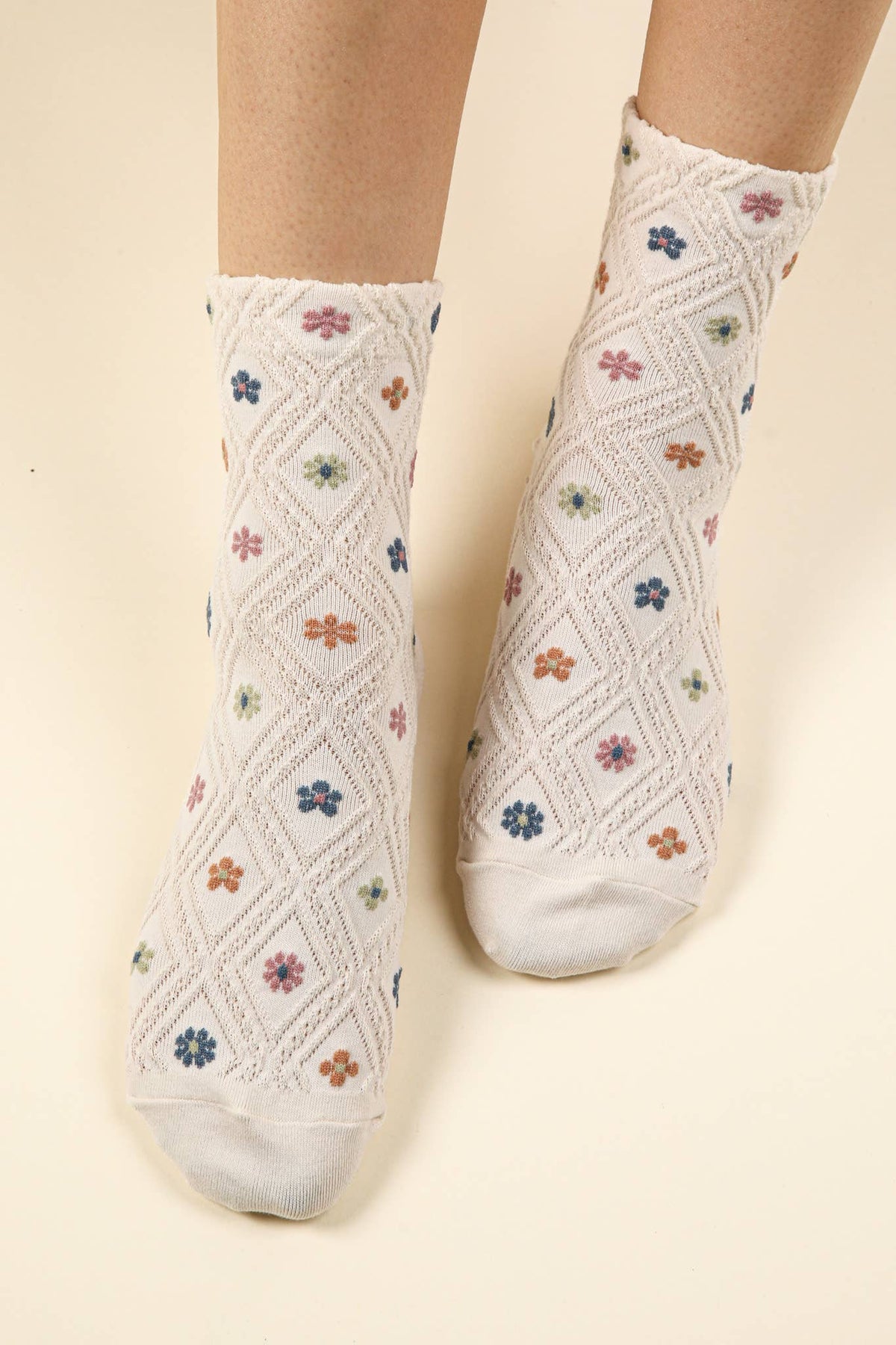 Floral Printed Textures Crew Socks