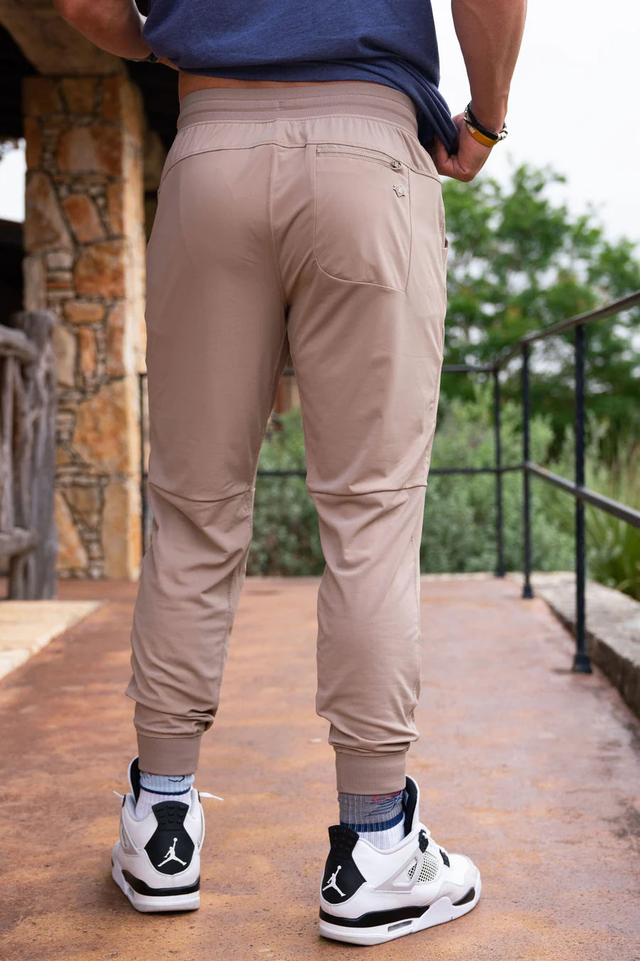 Performance Jogger - Cobblestone