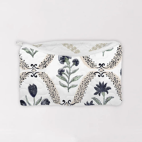 Charlotte in White/Navy Quilted Large Makeup Bag