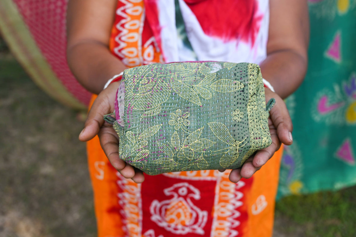 Asha Project - Vintage Kantha Zipper Box Pouch