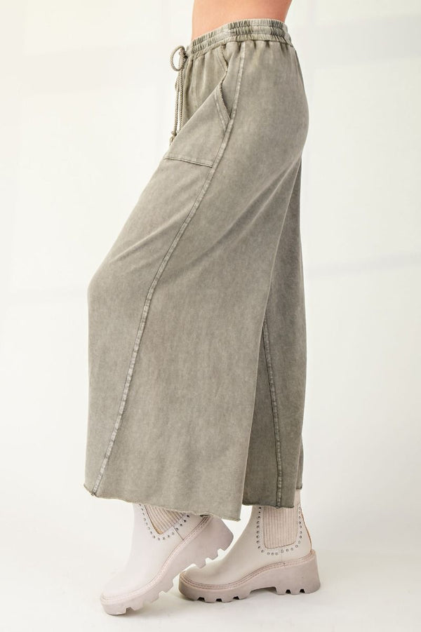 The Darcy Pant - Plus in Ash