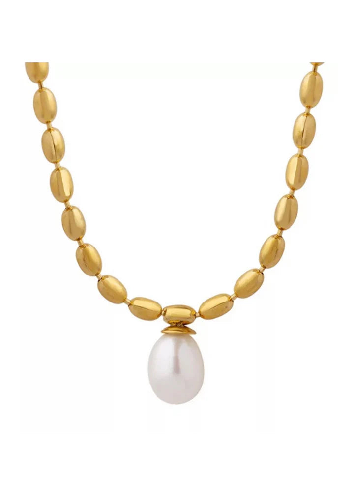 Poppy Necklace