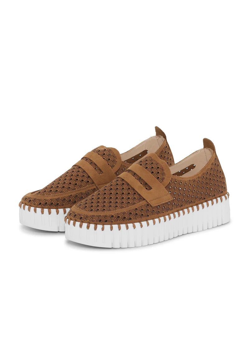 Tulip Slip on Loafer - Cashew