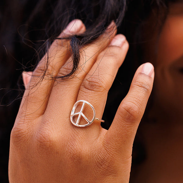Puravida® Peace Sign Ring